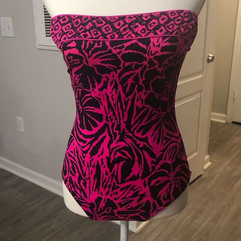 Lands End Vintage Black Pink Animal Print One Piece Swimsuit Womens 12 Strapless